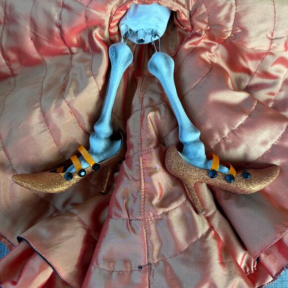 Katherine collection - Picture 9 of 14